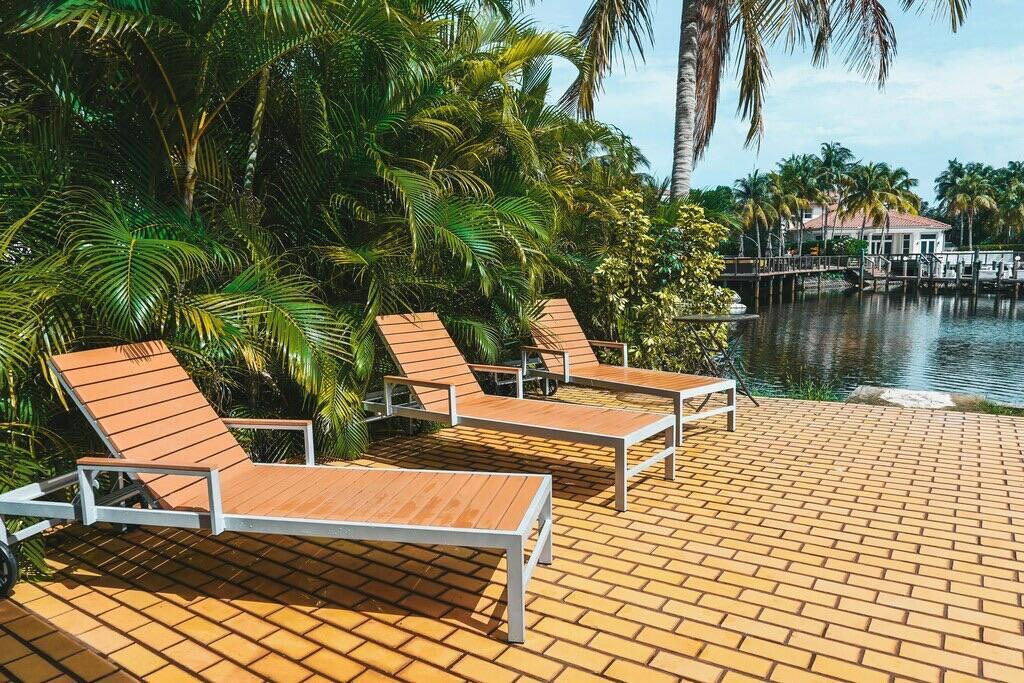 1104 WASHINGTON Street, Hollywood FL 33019 photo 5