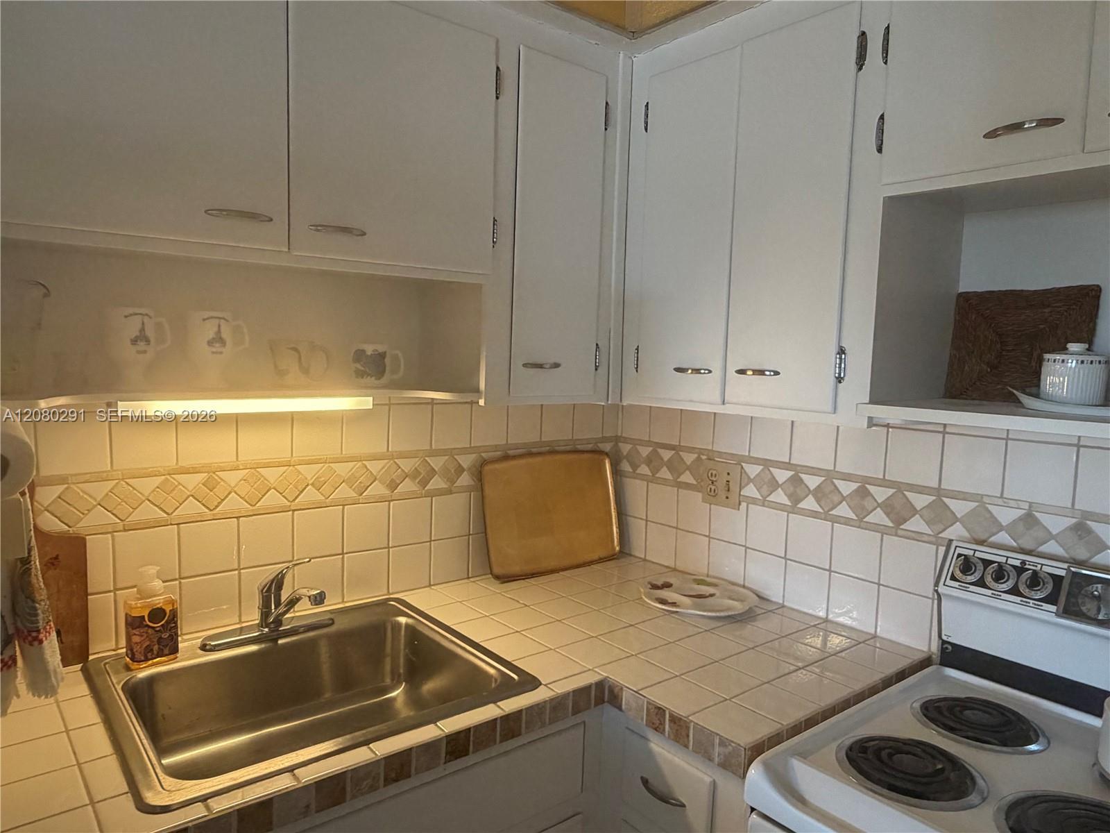 851 Atlantic Shores Blvd # 219, Hallandale Beach FL 33009 photo 4