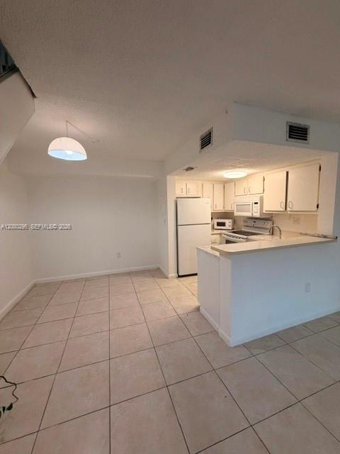 8670 NW 6th Ln # 201, Miami FL 33126 photo 3