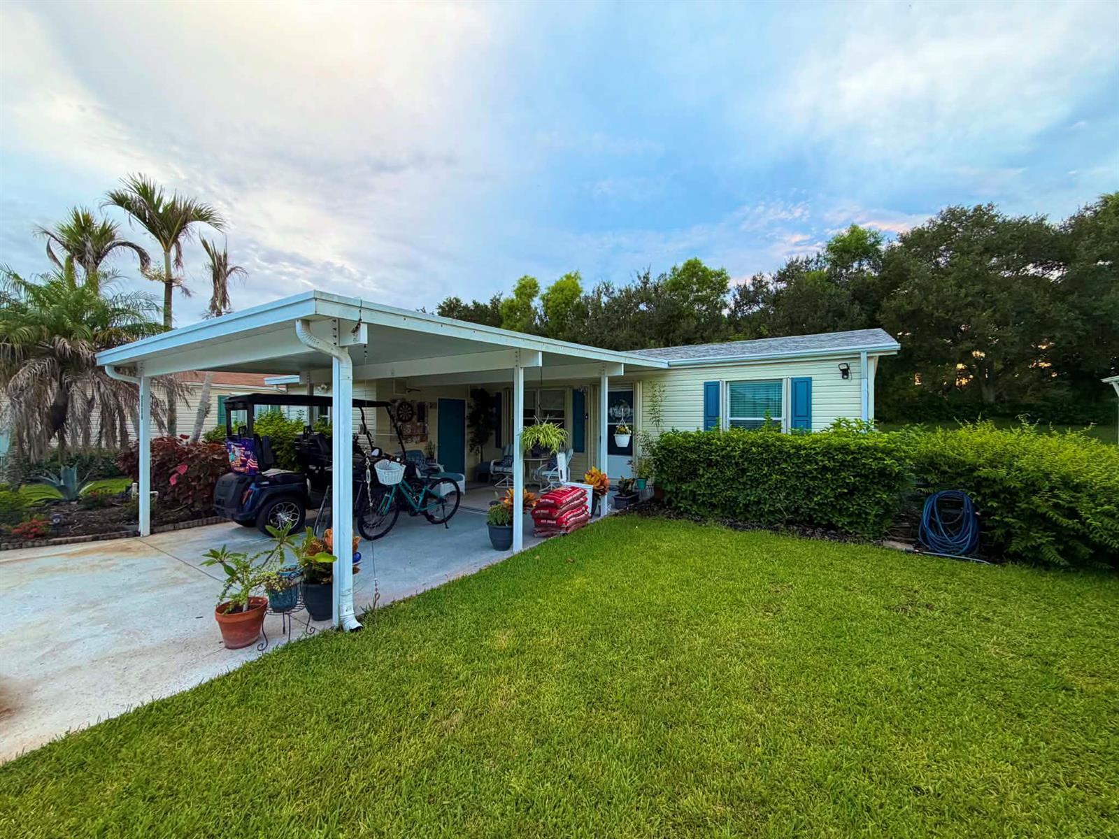 2804 Nine Iron Drive, Port St. Lucie FL 34952 photo 3