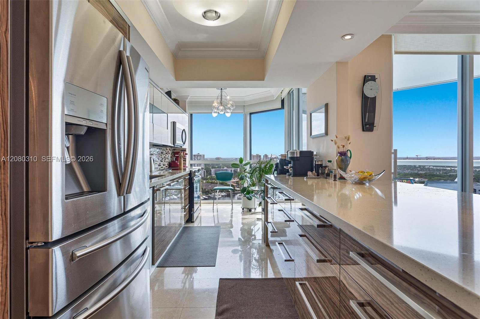 21205 Yacht Club Dr, Aventura FL 33180 photo 3