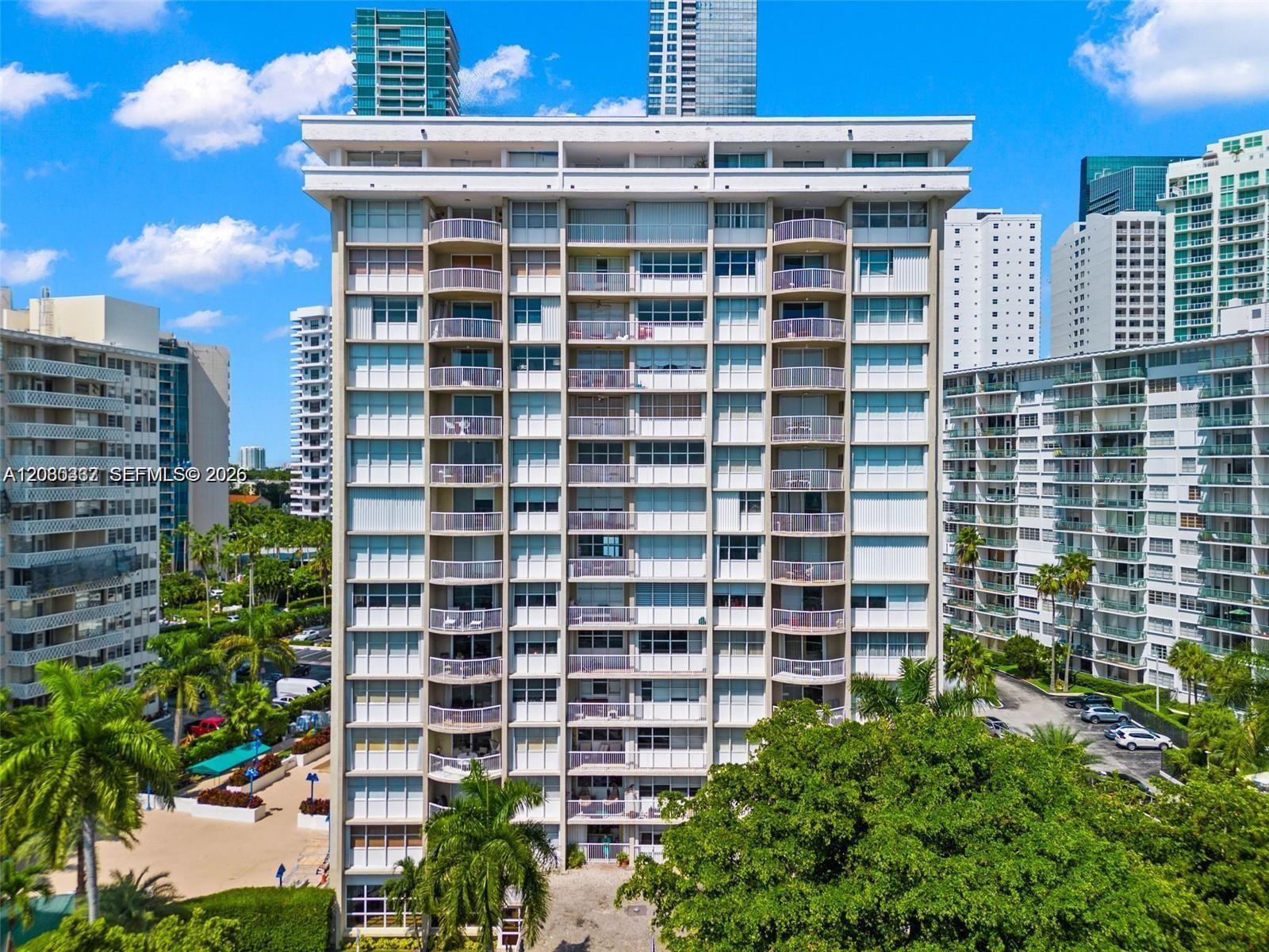 1420 Brickell Bay Dr # 1101A, Miami FL 33131 photo 3
