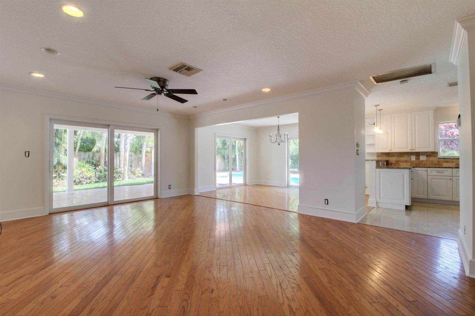 949 GREENSWARD Lane, Delray Beach FL 33445
