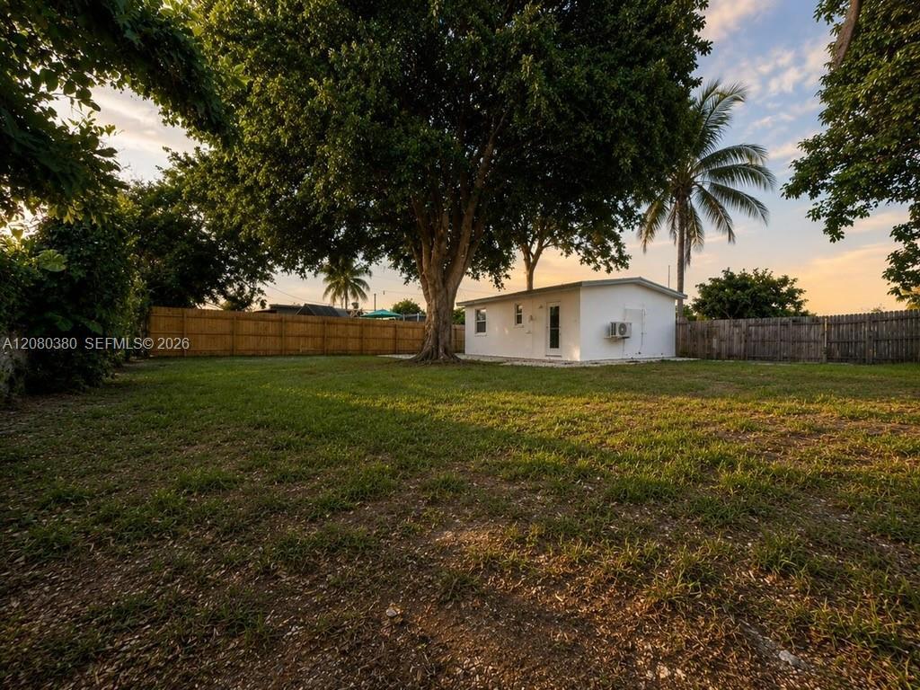 5264 NE 20th Ave, Pompano Beach FL 33064 photo 3