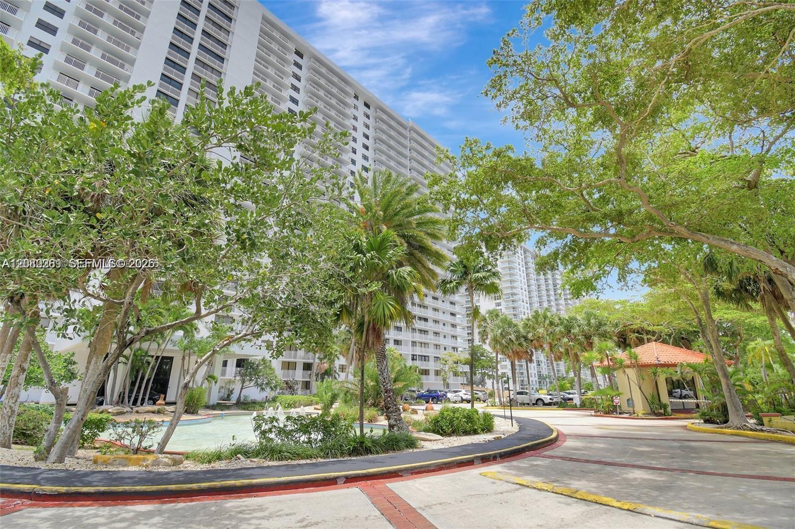 210 174th St # 1201, Sunny Isles Beach FL 33160 photo 3