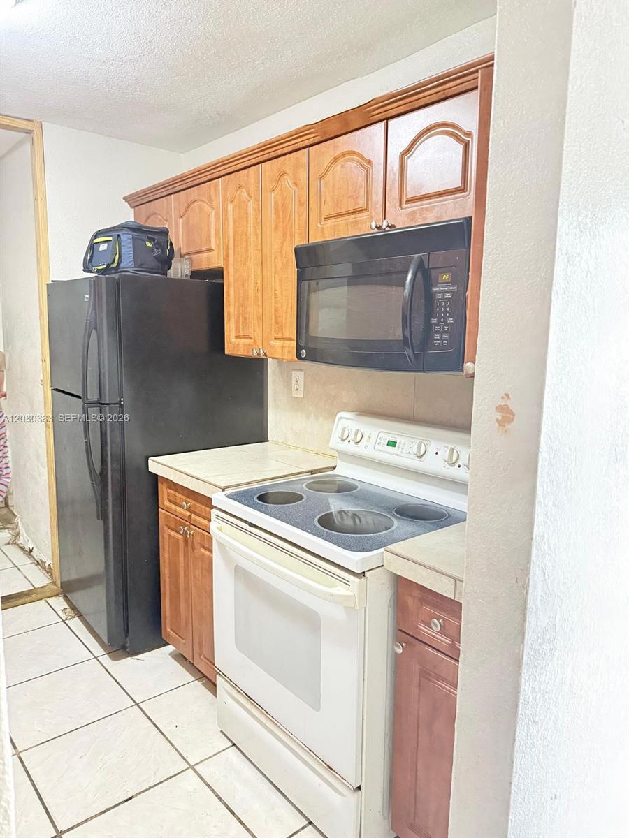 3887 NW 207th St Rd, Miami Gardens FL 33055 photo 2