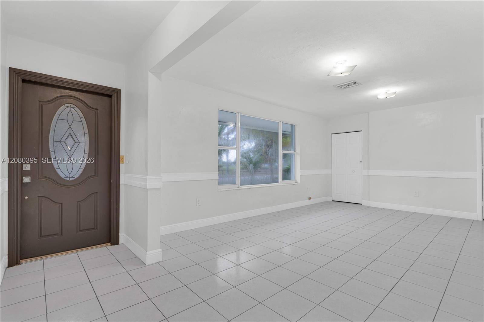 9441 SW 27th Dr, Miami FL 33165 photo 2