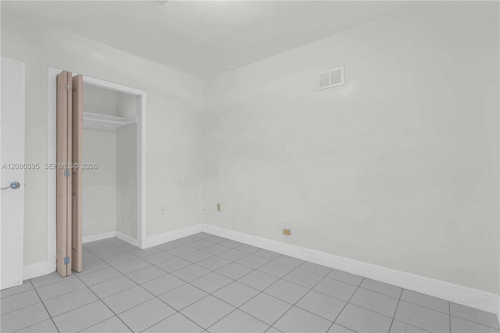 9441 SW 27th Dr, Miami FL 33165 photo 5