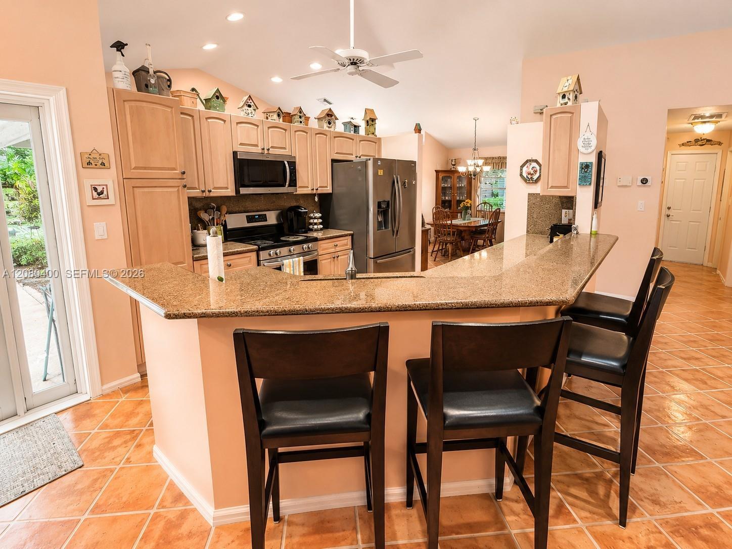 10411 NW 48th Mnr, Coral Springs FL 33076 photo 5