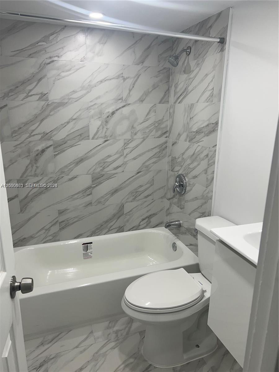 616 NW 13th St # 17, Boca Raton FL 33486 photo 5