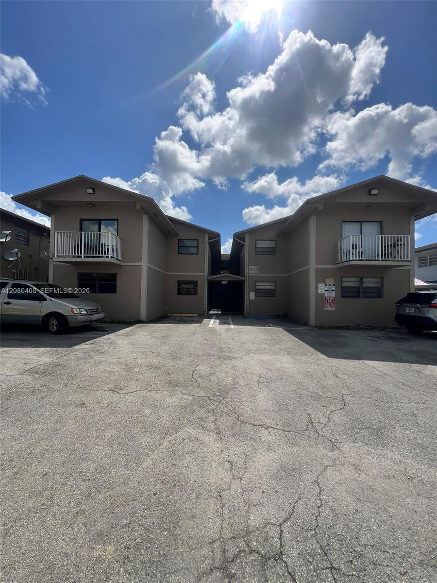Hialeah, FL
