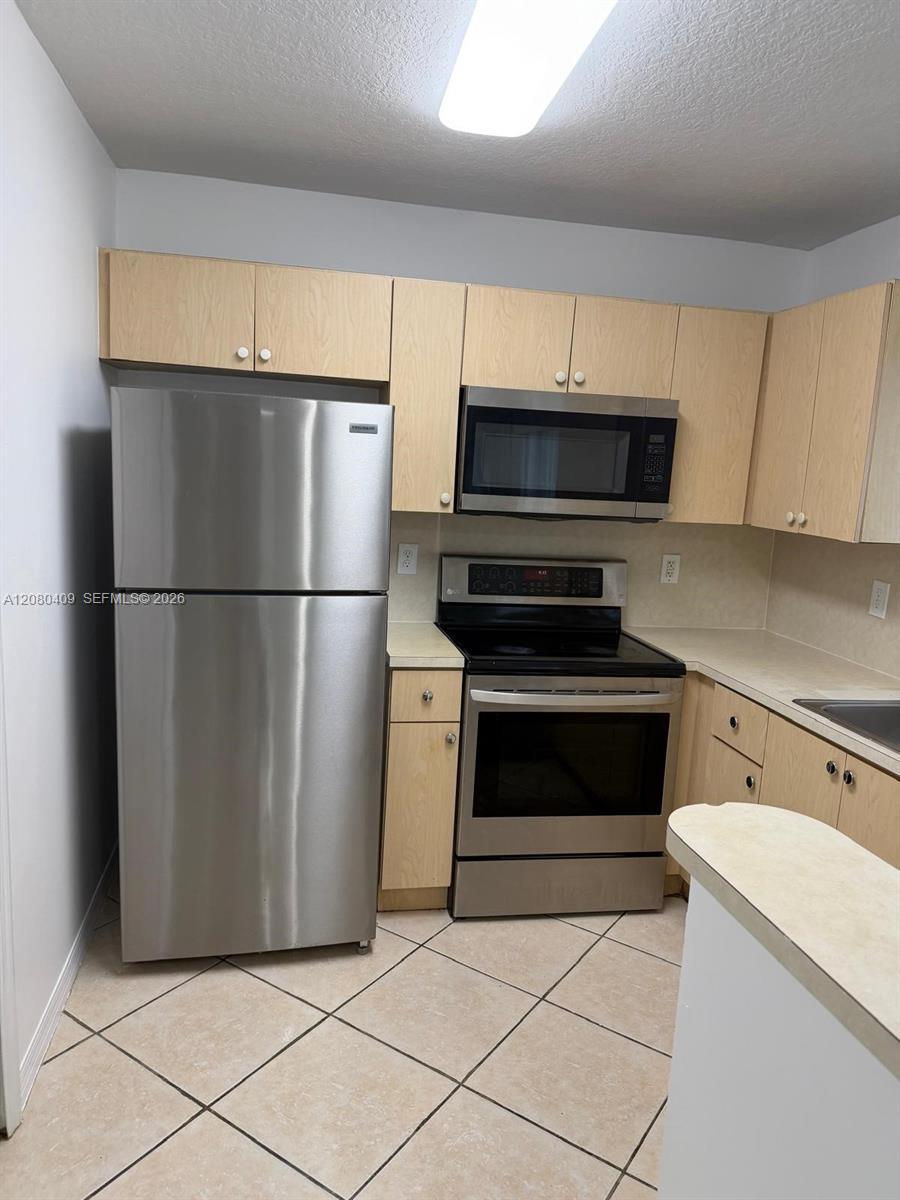 2900 SE 12th Rd # 28, Homestead FL 33035 photo 4