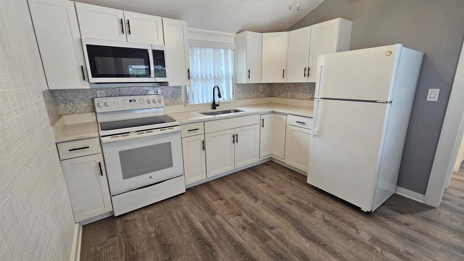 425 Ardmore Road, West Palm Beach FL 33401 photo 4
