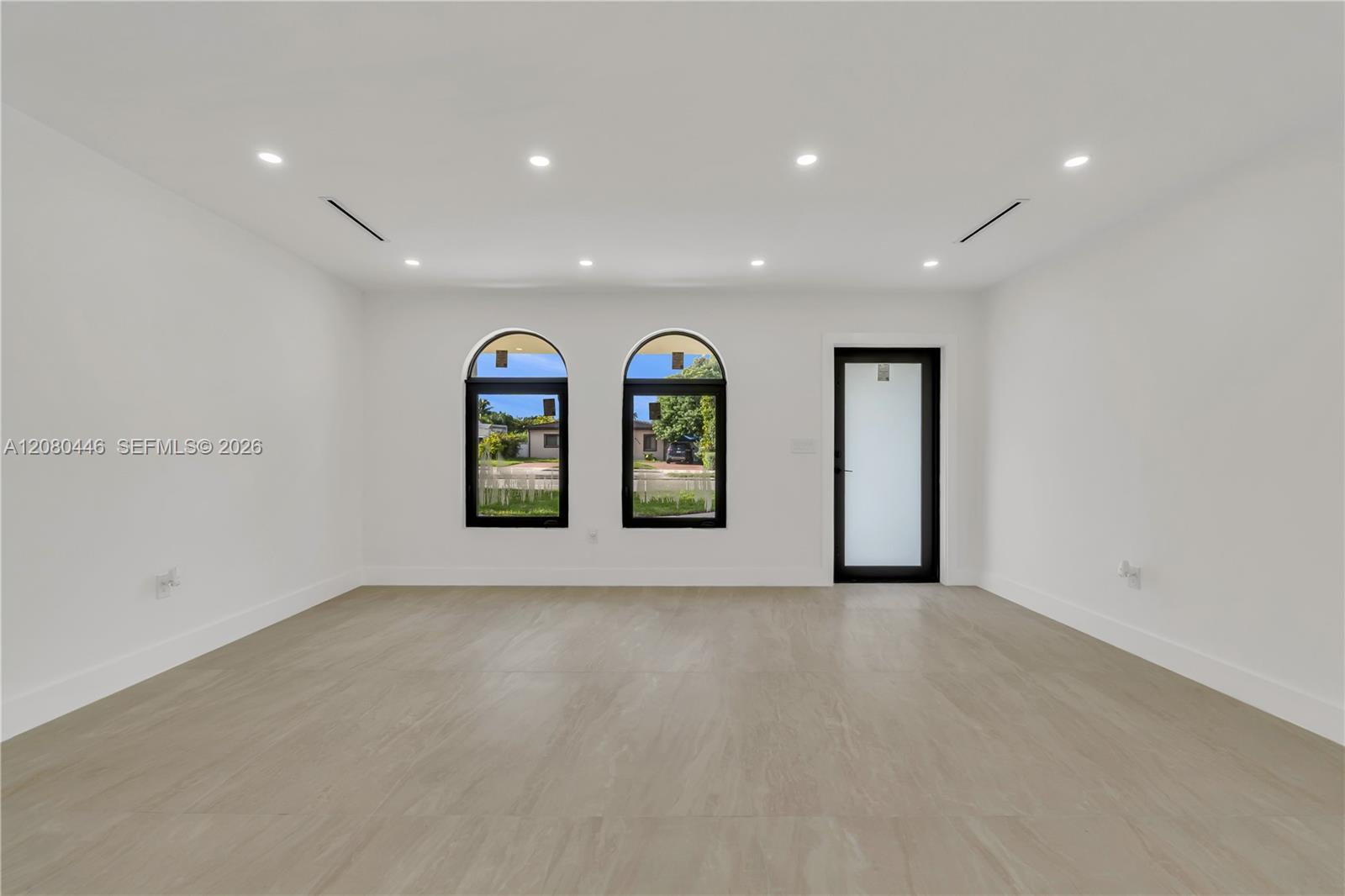 6235 SW 24th St, Miami FL 33147 photo 5