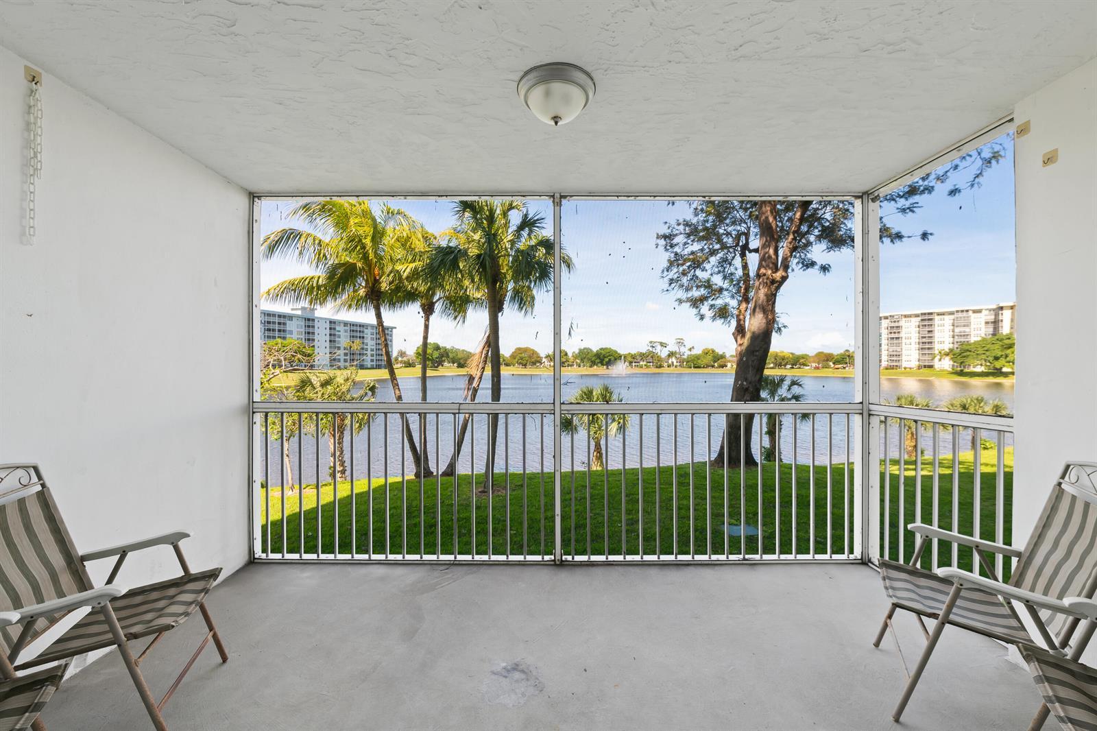 3051 N COURSE Drive # 211, Pompano Beach FL 33069 photo 5