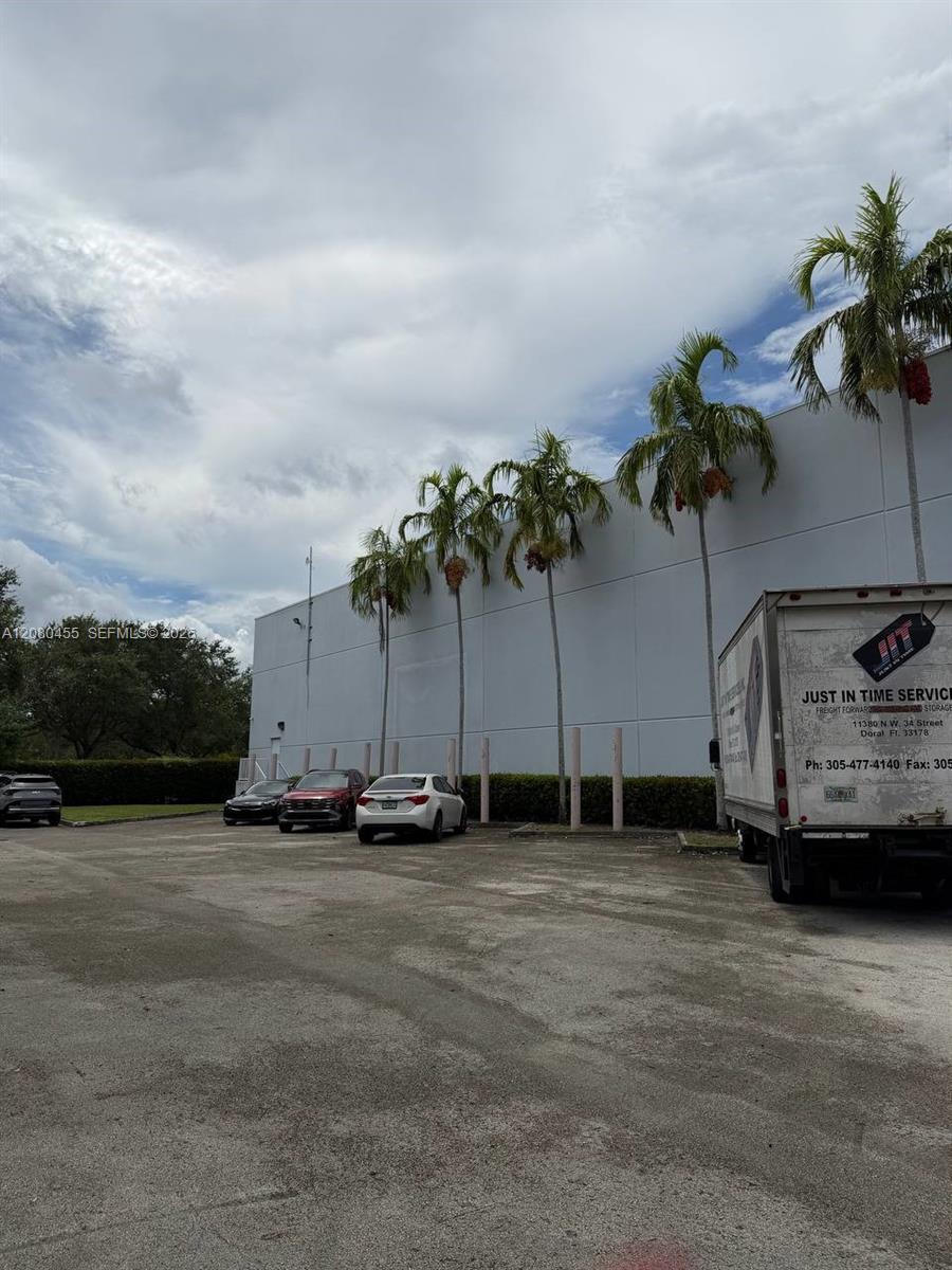 11450 NW 34th St # 100, Doral FL 33178 photo 2