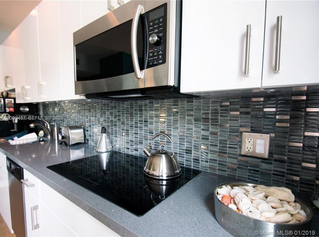 1521 Lenox Ave # 203, Miami Beach FL 33139 photo 5