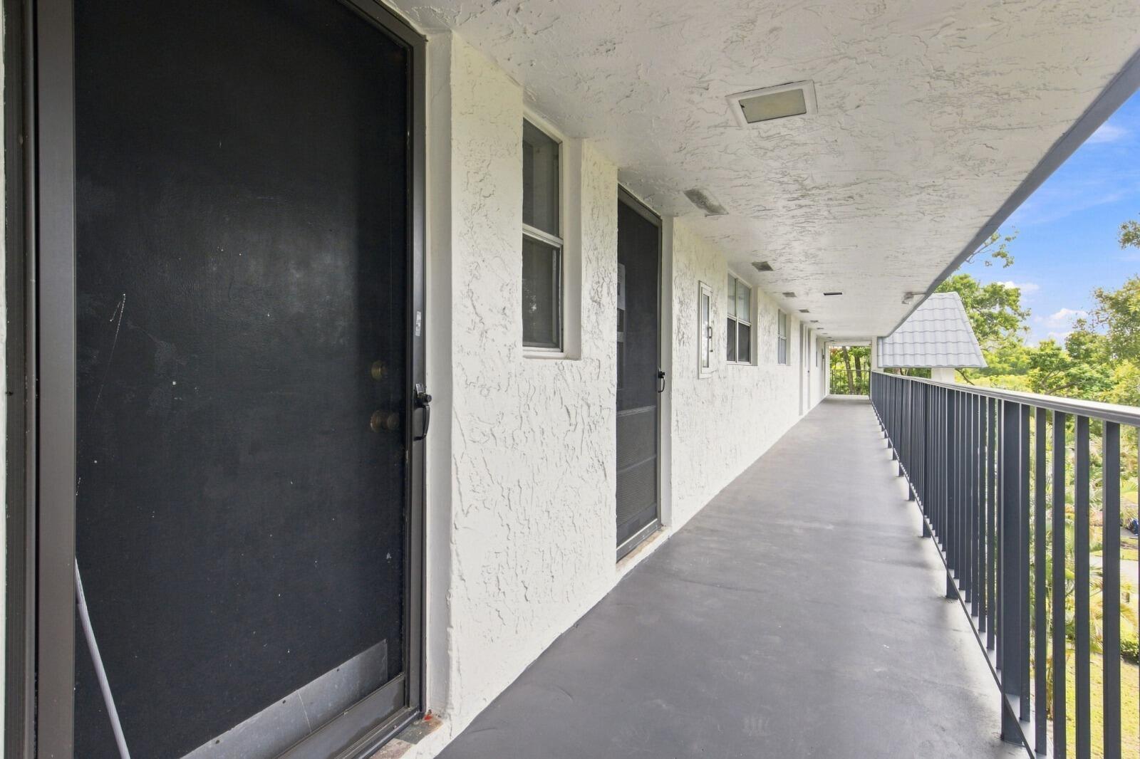3280 SPANISH MOSS Terrace # 403, Lauderhill FL 33319 photo 3