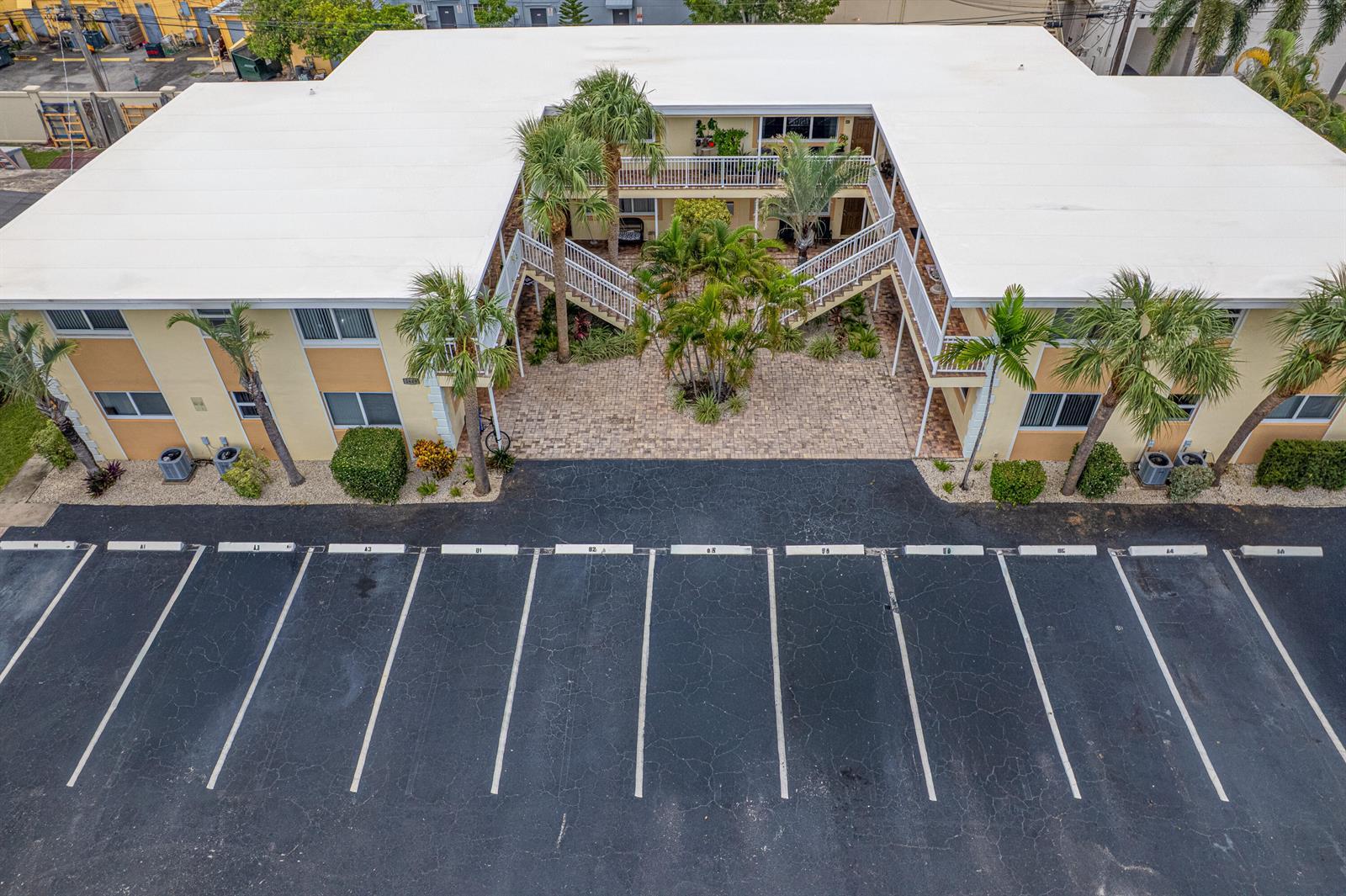 1649 SE 4th Street # B3, Deerfield Beach FL 33441 photo 2