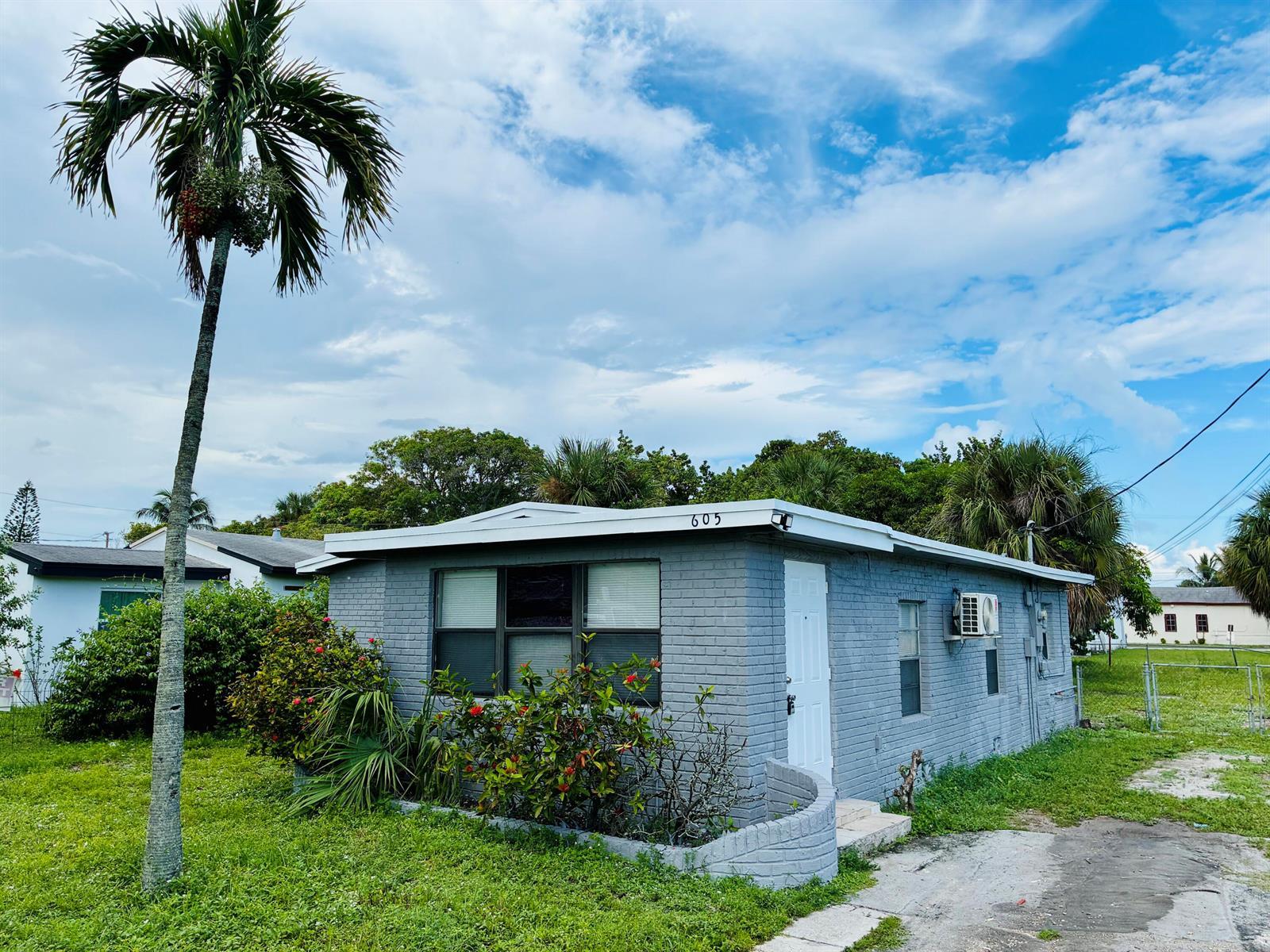605 NW 9TH Avenue, Pompano Beach FL 33060 photo 4