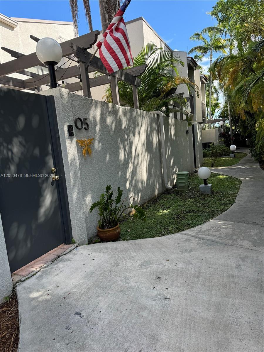 4702 SW 67th Ave # O5, Miami FL 33155 photo 3