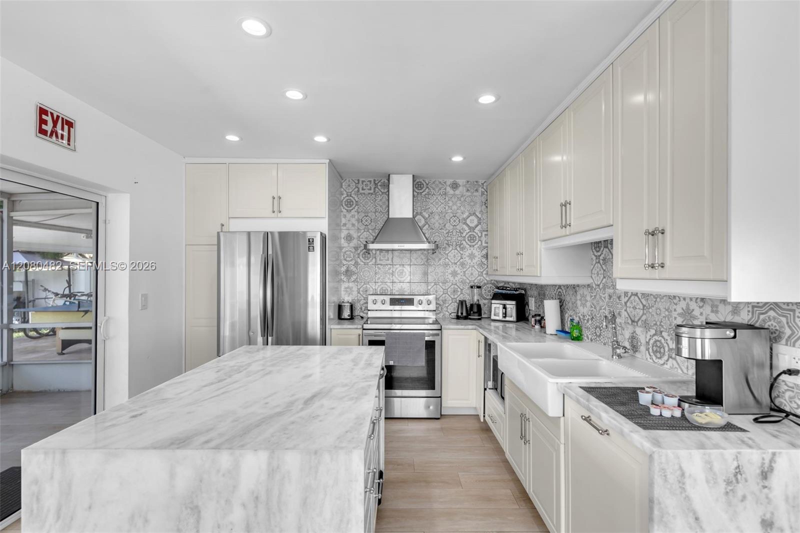 821 Harrison St # 821, Hollywood FL 33019 photo 3