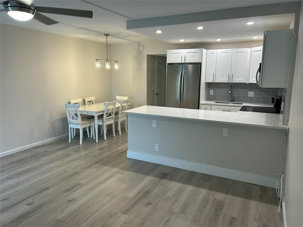 423 MARKHAM T # 423, Deerfield Beach FL 33442 photo 3