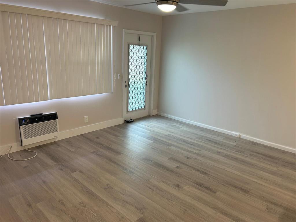 423 MARKHAM T # 423, Deerfield Beach FL 33442 photo 5