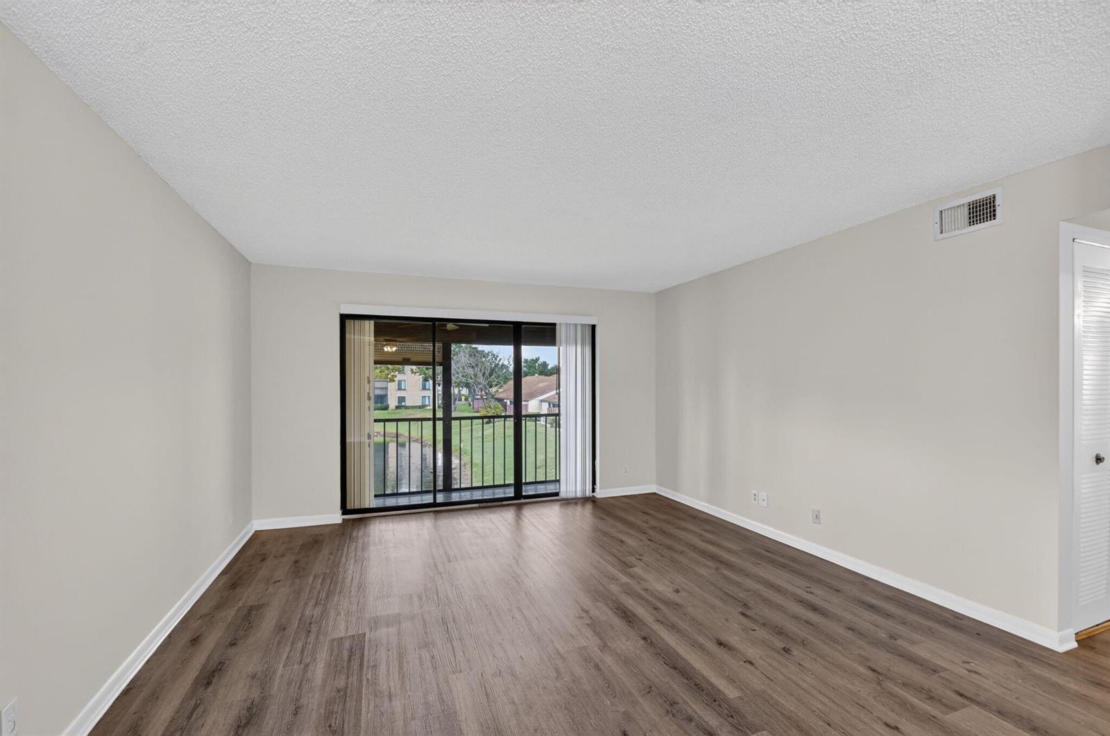 623 Sea Pine Way # E2, FL 33415 photo 3