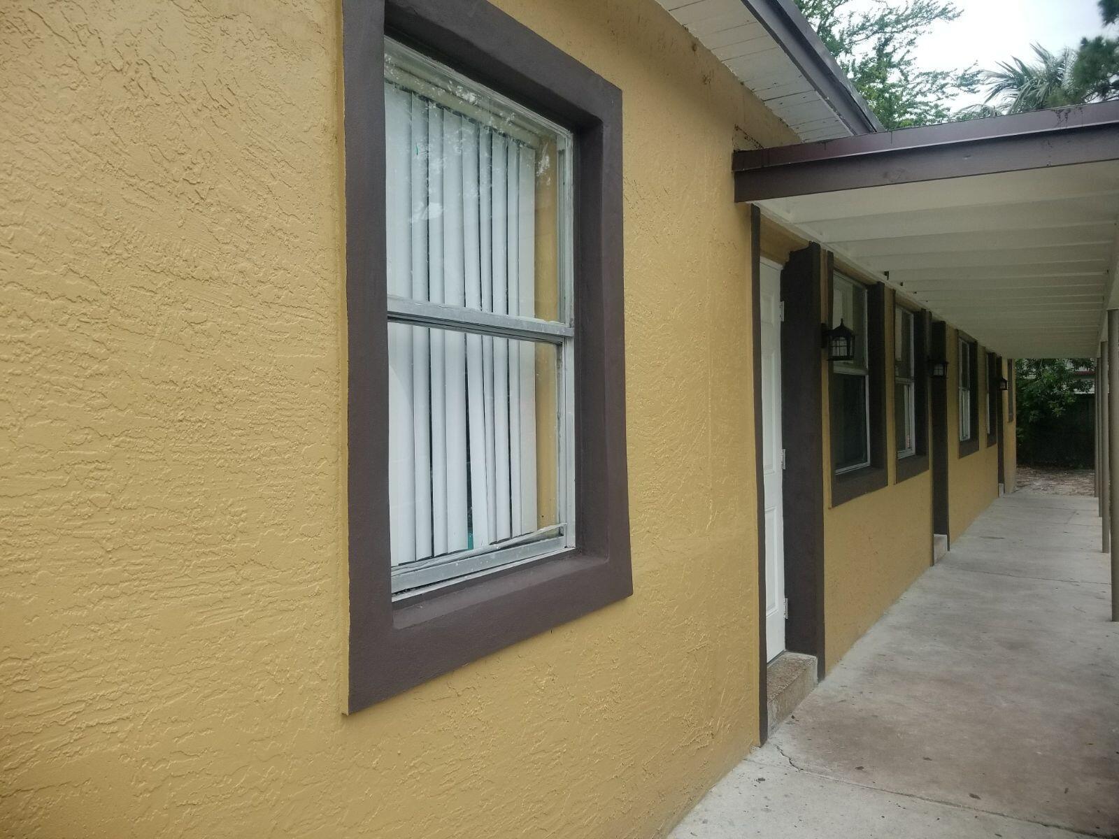 418 NW 13th Avenue, Fort Lauderdale FL 33311 photo 2