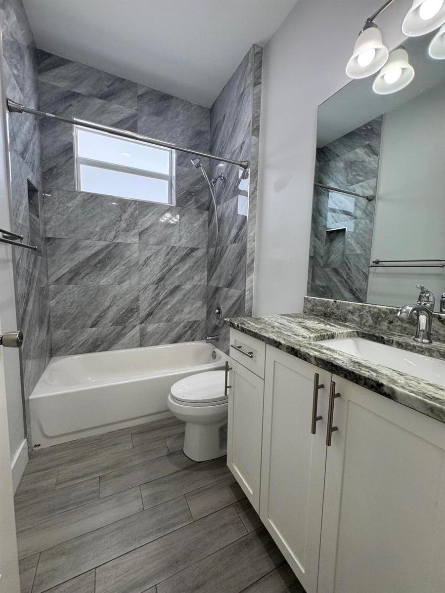 1031 MANGO Drive, Delray Beach FL 33444 photo 4
