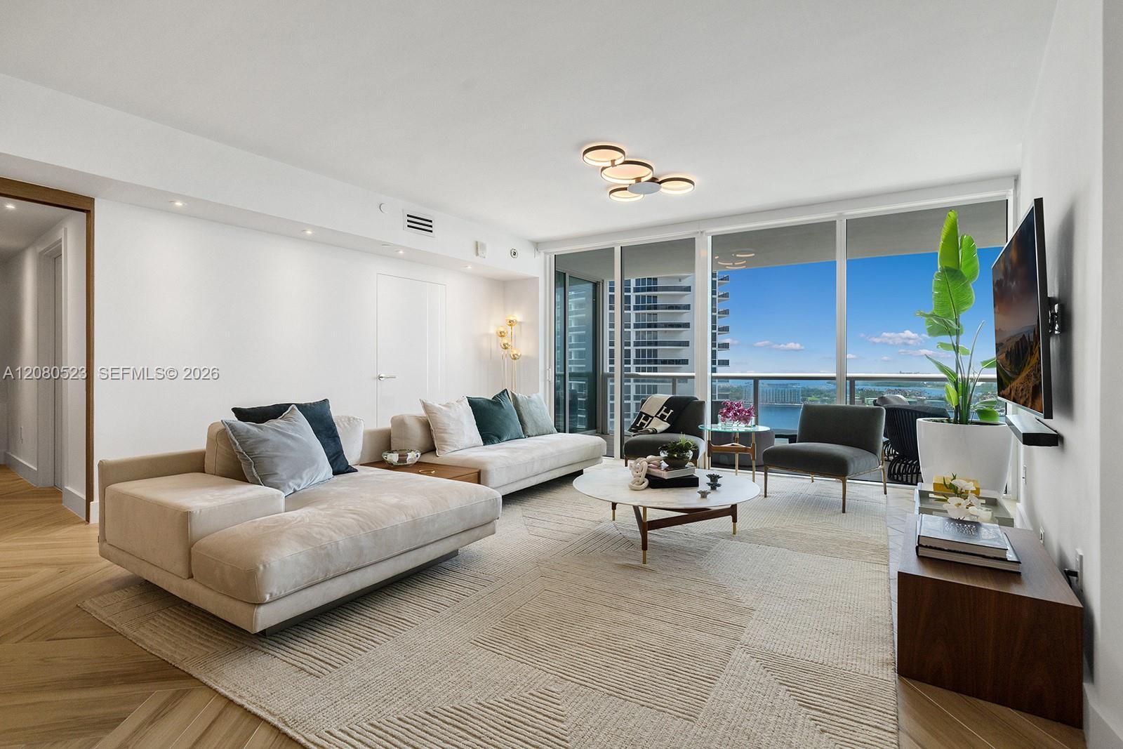 450 Alton Rd # 2505, Miami Beach FL 33139 photo 5