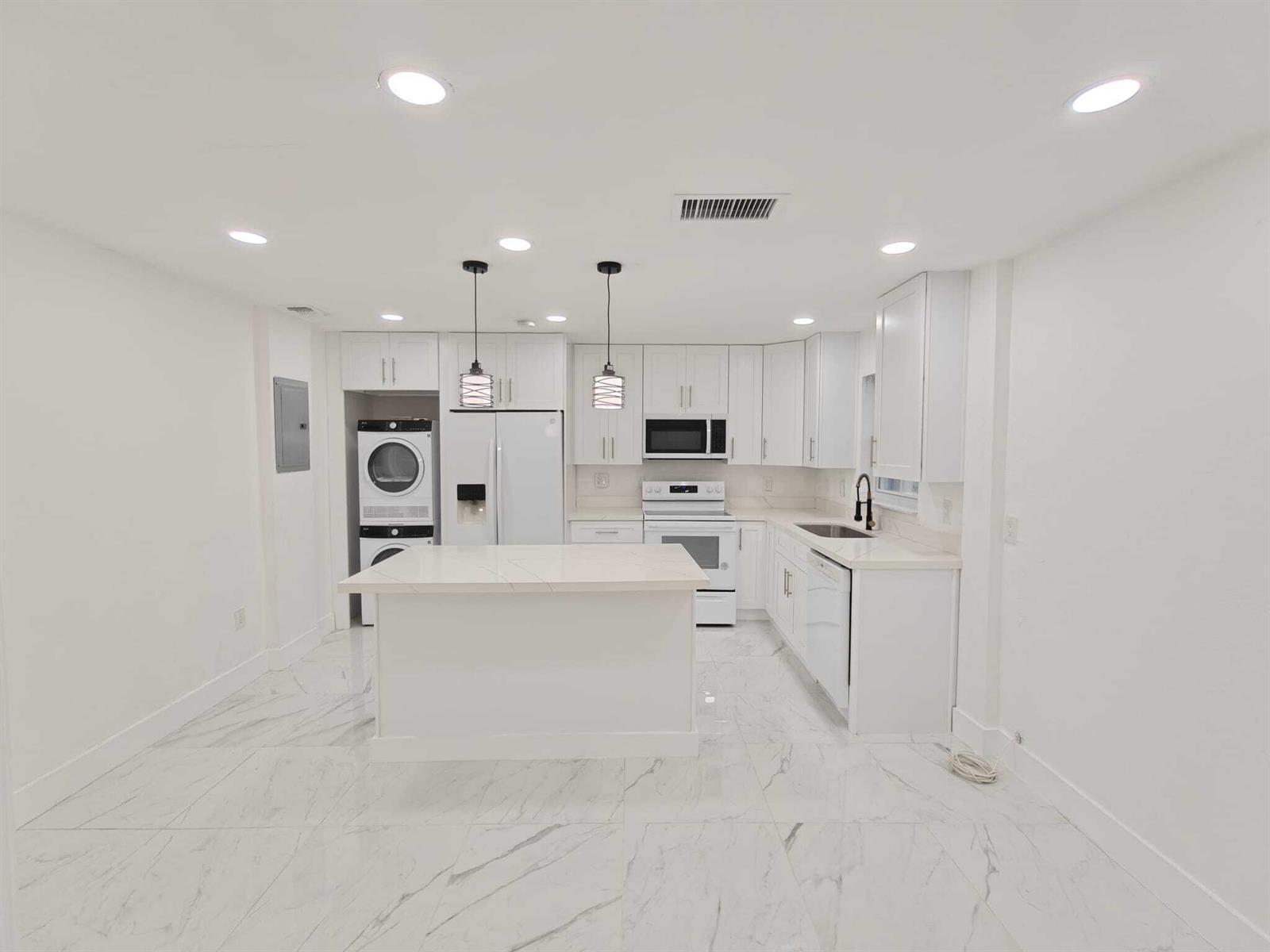 6607 WINFIELD Boulevard # 47, Margate FL 33063 photo 4