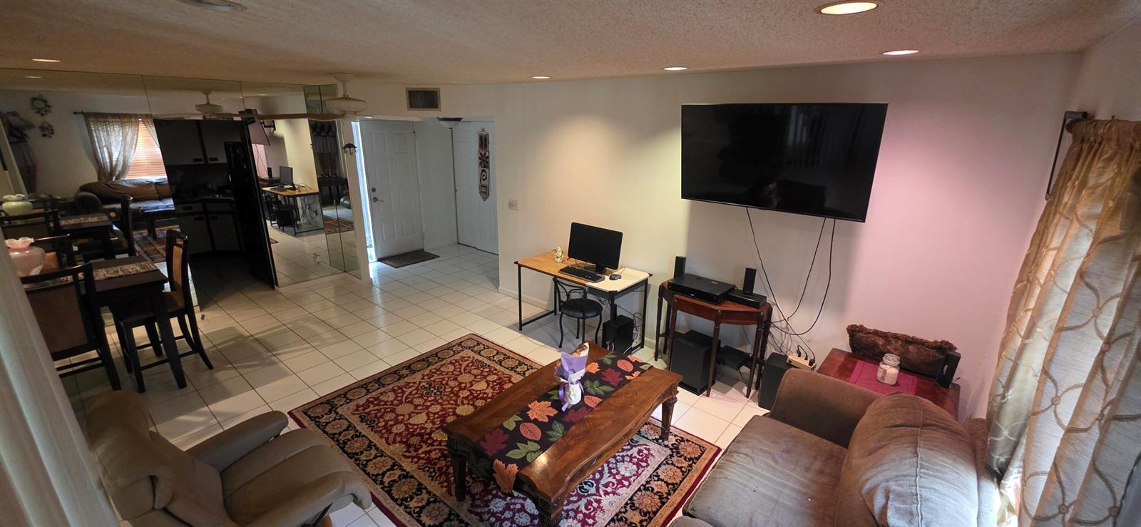 4766 NW 22nd Street, Coconut Creek FL 33063 photo 2