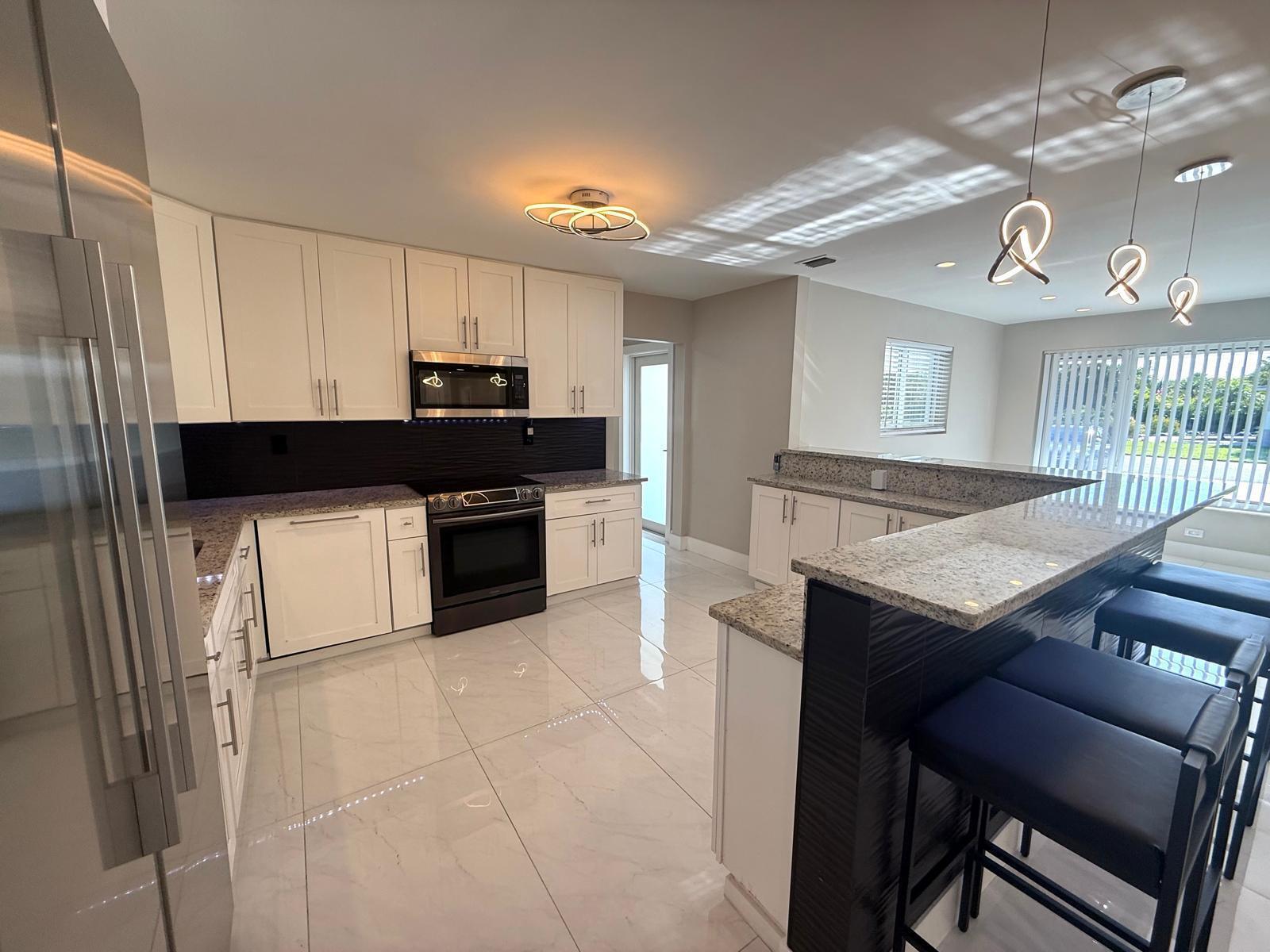 4901 NE 13TH Terrace, Oakland Park FL 33334 photo 3