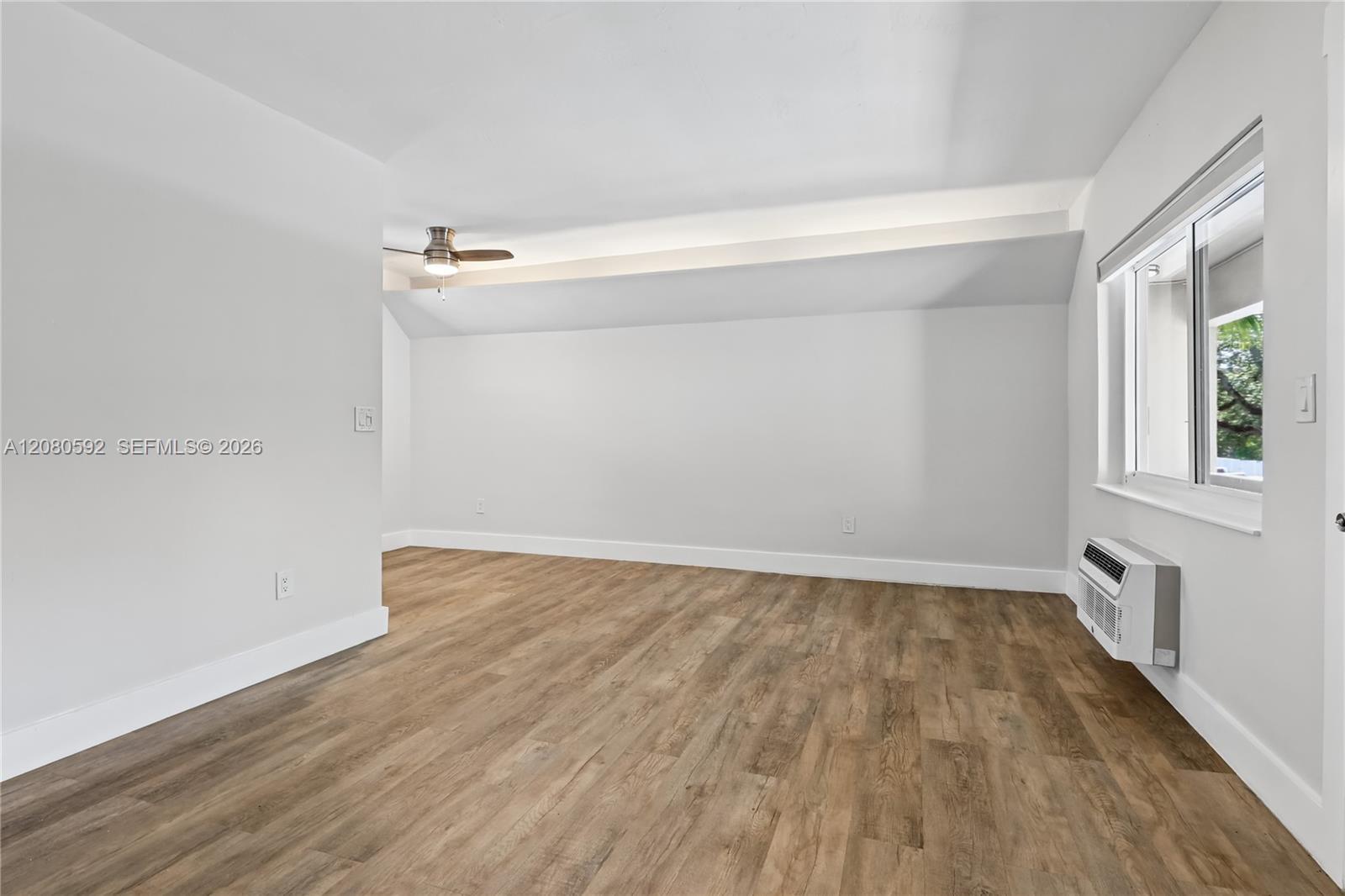 125 Edgewater Dr # 12A, Coral Gables FL 33133 photo 2