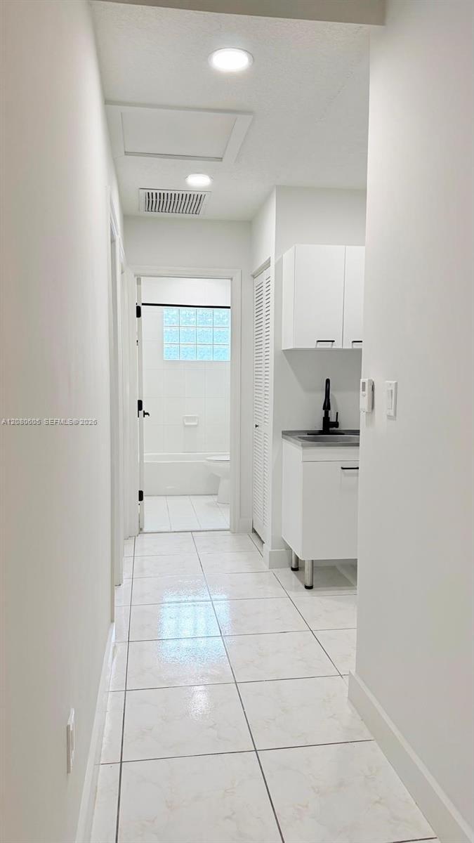 Miami, FL 33185 photo 5