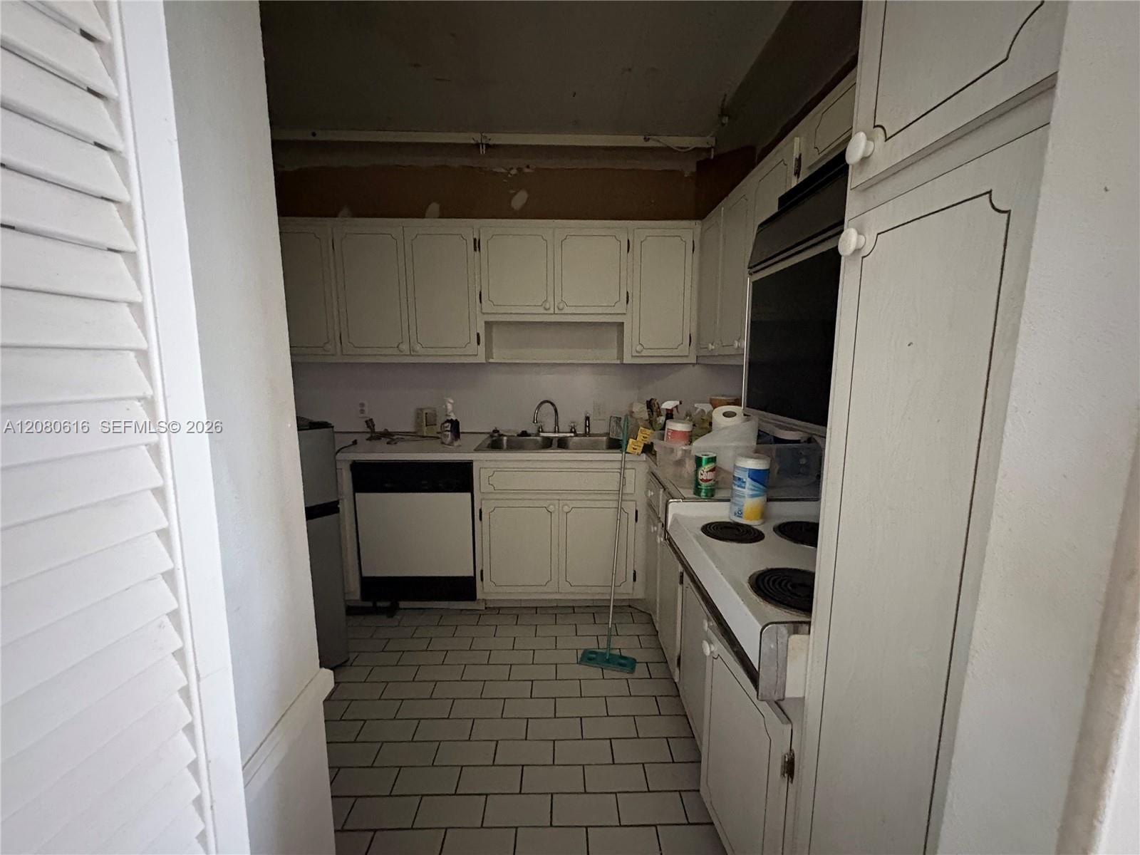 4330 Hillcrest Dr # 816, Hollywood FL 33021 photo 5