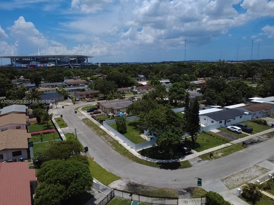 2251 NW 193rd Ter, Miami Gardens FL 33056 photo 3