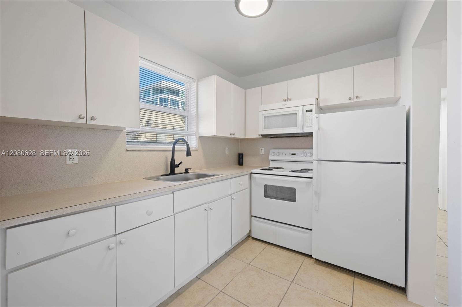 577 NE 82nd St # 15, Miami FL 33138 photo 4