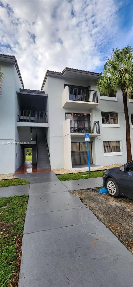7195 NW 179th St # 109, Hialeah FL 33015 photo 2