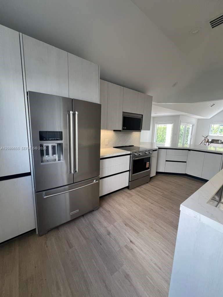 211 SW 29th Rd, Miami FL 33129 photo 3
