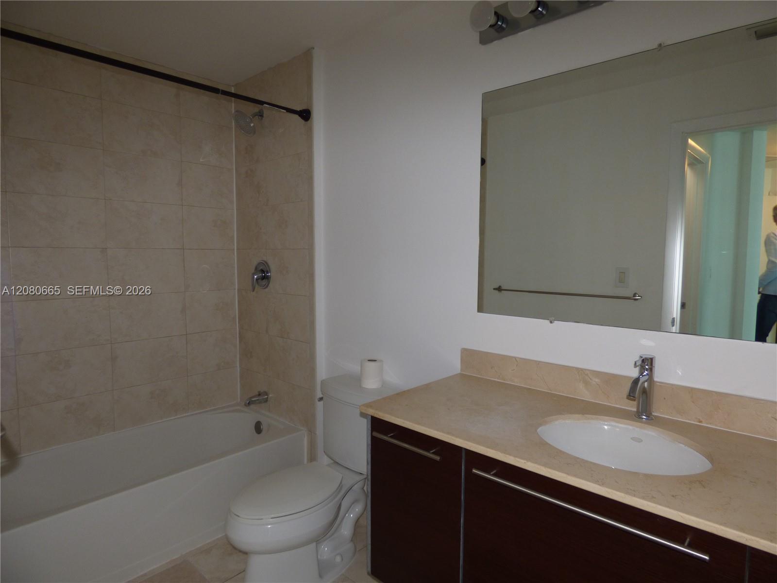 1900 N Bayshore Dr # 2905, Miami FL 33132 photo 5
