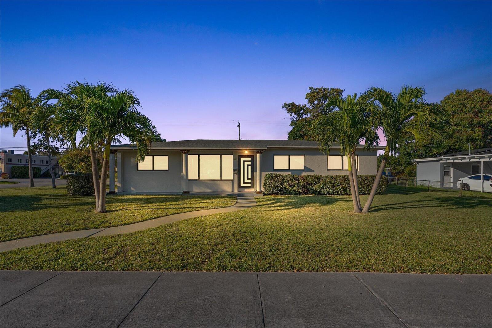 651 Foresteria Drive, Lake Park FL 33403 photo 5