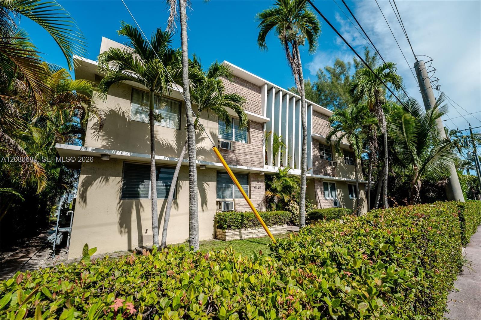 4730 Pine Tree Dr # 17, Miami Beach FL 33140 photo 3