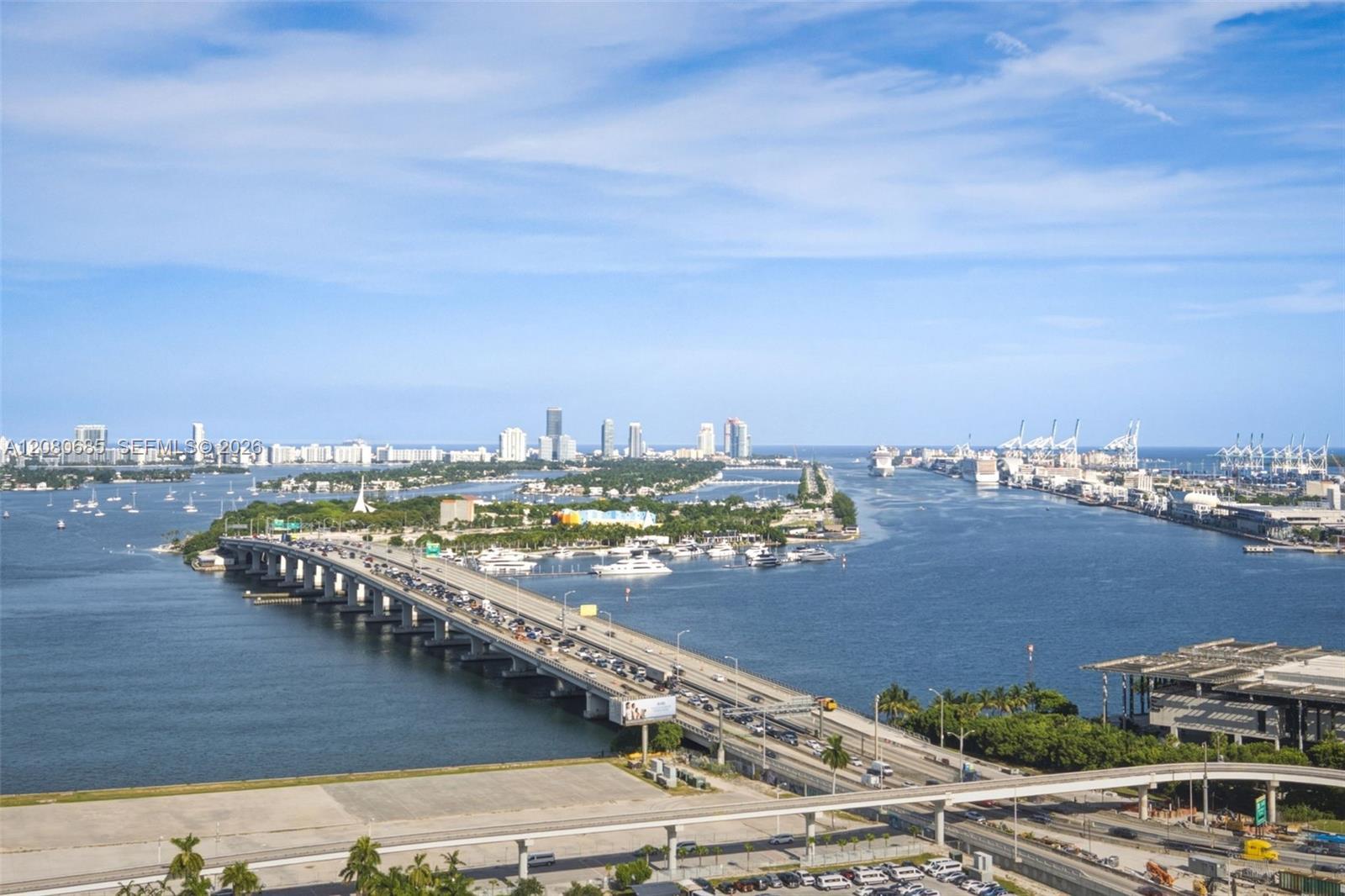 1400 Biscayne Blvd # 2304, Miami FL 33132 photo 2