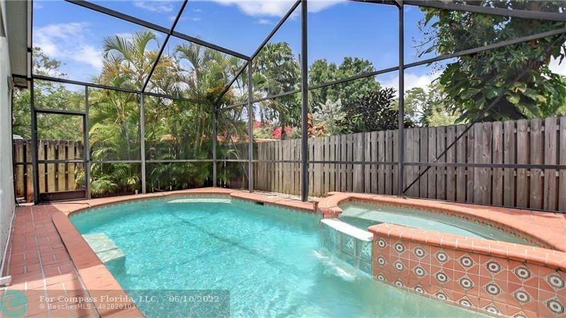 607 SW 15TH Street, Fort Lauderdale FL 33315 photo 4