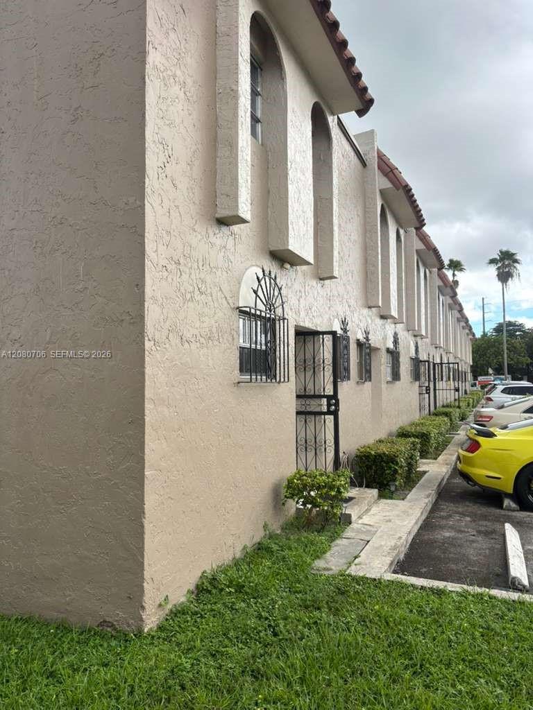 11 Olive Dr # F, Hialeah FL 33010 photo 3