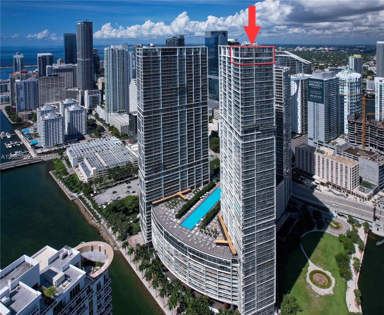 465 Brickell Ave, Miami FL 33131 photo 4