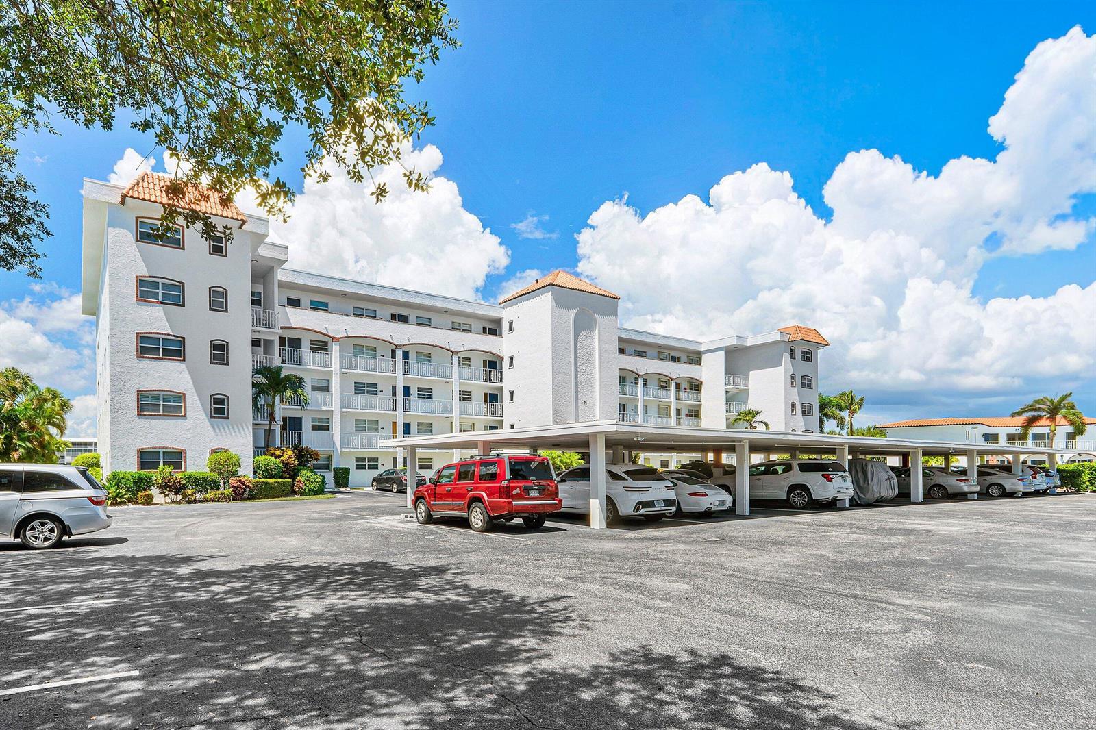 29 Yacht Club Drive # 304, North Palm Beach FL 33408 photo 2